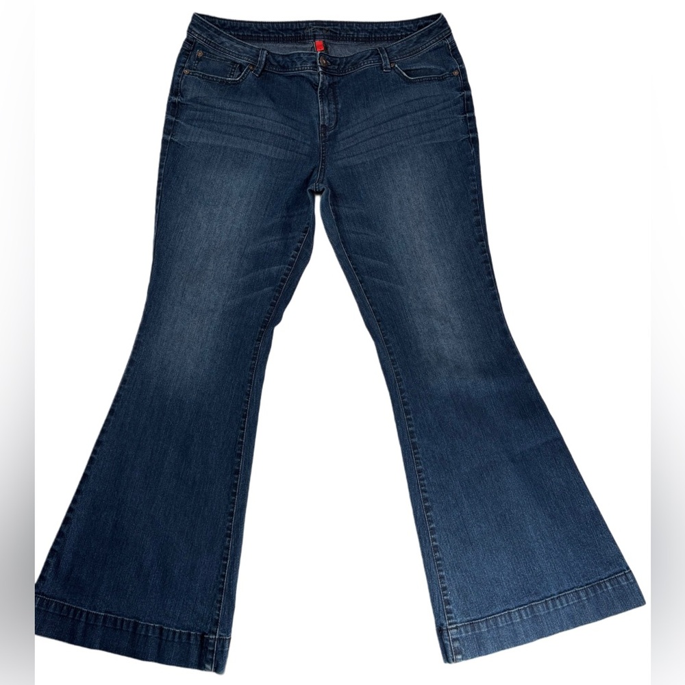 Apt. 9 Women's Dark Blue Boot Cut Stretch Jeans